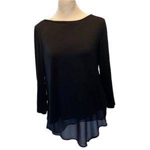 Color Works l/s tunic with asymmetrical chiffon hem in black. Size M. NWT